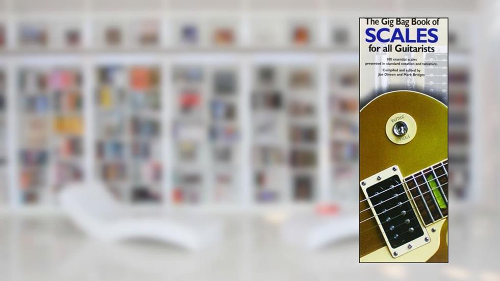 THE GIG BAG OF SCALES FOR ALL GUITARISTS GUITARE, written by DIVERS AUTEURS