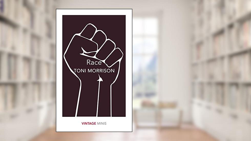 Toni Morrison Race (Vintage Minis) /anglais, written by MORRISON TONY