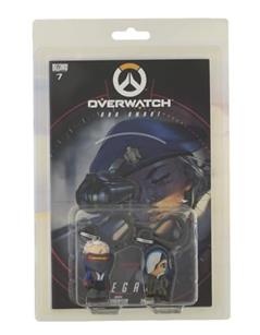 Overwatch Ana and Soldier 76 Comic Book and Backpack Hanger Two-Pack, written by Blizzard Entertainment Blizzard Entertainment